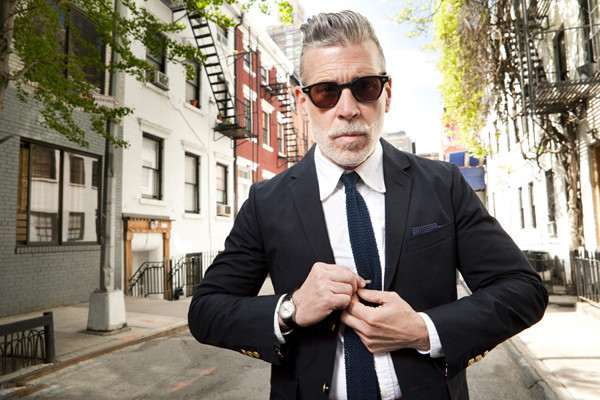 j07451dJ41R3bJ8s0MV8wH4bZn4M3Ok0.jpg 長尖領(lǐng).jpg