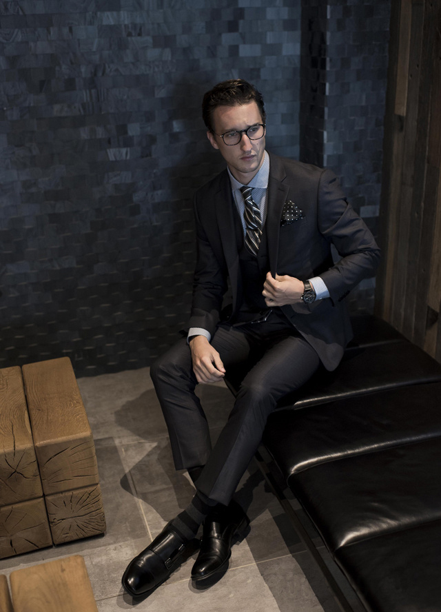 jC9rA8010Hz2QW014H51c1vIancY815l.jpg 僧侶鞋2.jpg