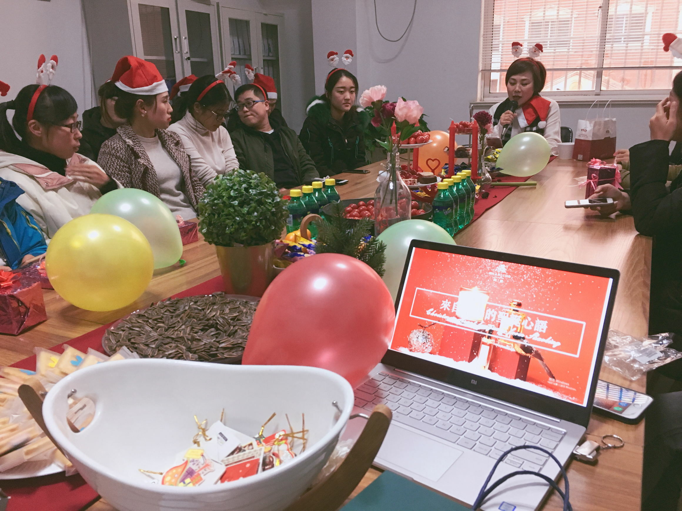 jllp4685Hnv780C61t4xu6Rr58J5Gl5Y.jpg 合照17_看圖王.jpg